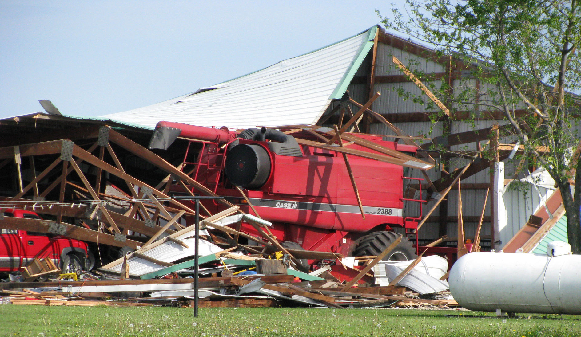 052608jn-dunkerton-2